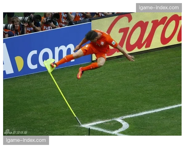 即时战报:奥萨苏纳前锋布迪米尔点射破门,暂时领先格拉纳达 即时战报:奥萨苏纳前锋布迪米尔点射破门,暂时领先格拉纳达