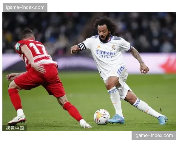 瓦伦西亚1-0小胜格拉纳达,凭借此胜提前三轮成功保级