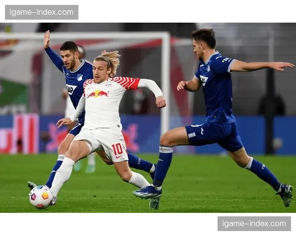 莱比锡主帅罗泽访谈：阐述“红牛体系”下，高强度跑动与快速转换的哲学